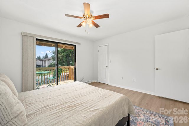 63 Shepard Square 206, Brevard, NC 28712