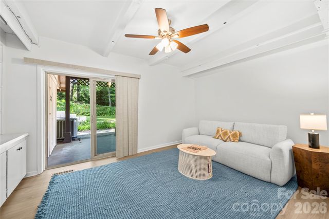 63 Shepard Square 206, Brevard, NC 28712