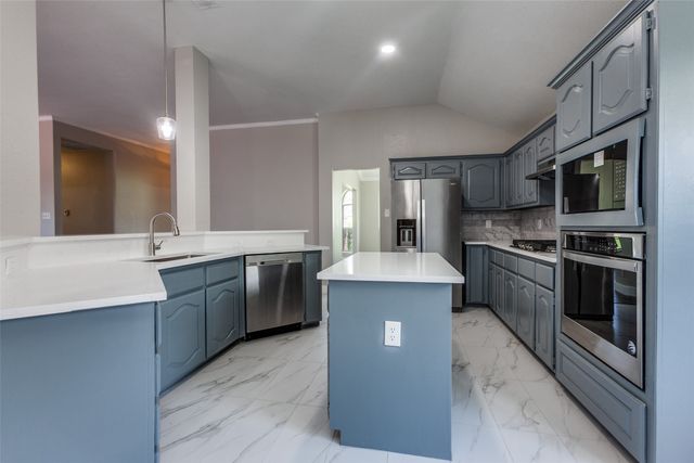 109 N W A Allen Boulevard, Wylie, TX 75098