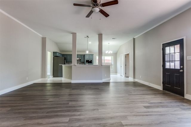 109 N W A Allen Boulevard, Wylie, TX 75098