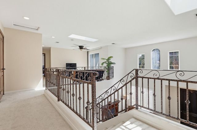 18120 Jaguar Court, Tarzana (los Angeles), CA 91335