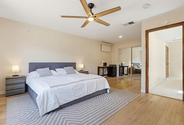 18120 Jaguar Court, Tarzana (los Angeles), CA 91335