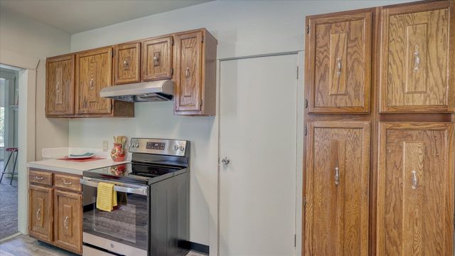 2714 E HARTSON Ave, Spokane, WA 99202