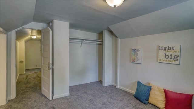 2714 E HARTSON Ave, Spokane, WA 99202