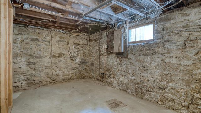 2714 E HARTSON Ave, Spokane, WA 99202
