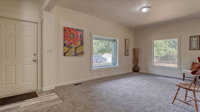 2714 E HARTSON Ave, Spokane, WA 99202