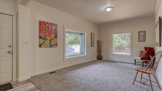 2714 E HARTSON Ave, Spokane, WA 99202