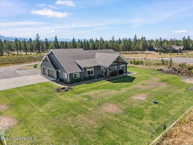 457 W Kinnerly Ct, Rathdrum, ID 83858