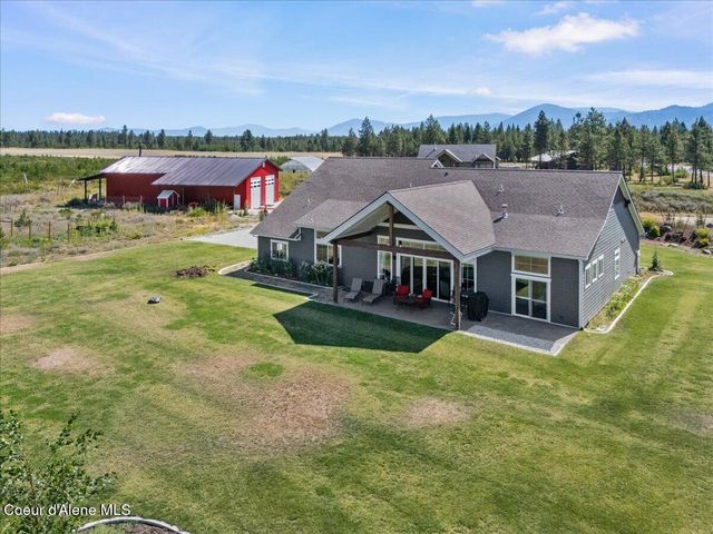 457 W Kinnerly Ct, Rathdrum, ID 83858