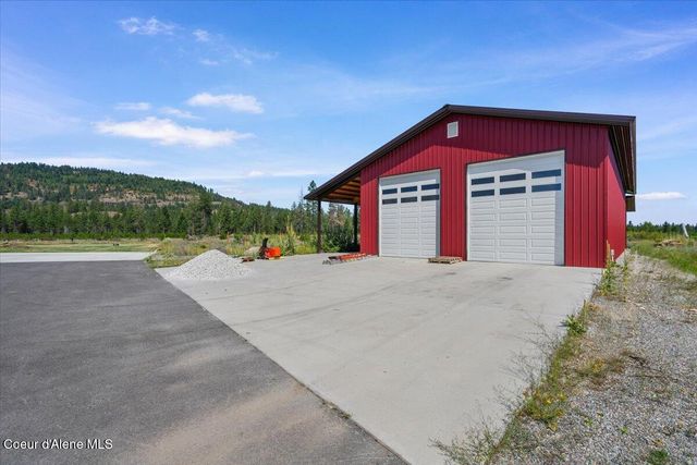 457 W Kinnerly Ct, Rathdrum, ID 83858