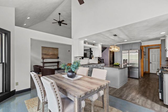 W6173 LONG COURT, Appleton, WI 54914