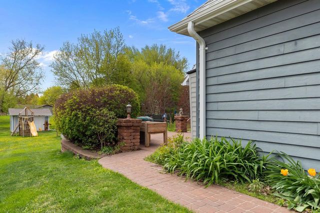 W6173 LONG COURT, Appleton, WI 54914