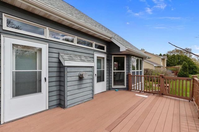 W6173 LONG COURT, Appleton, WI 54914
