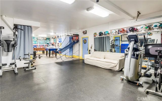 33 Nuvola Court, Rancho Palos Verdes, CA 90275