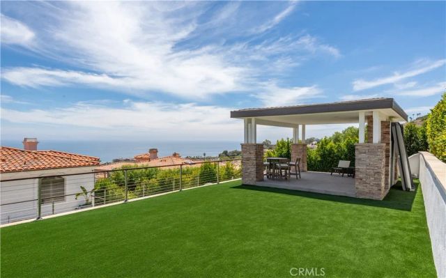 33 Nuvola Court, Rancho Palos Verdes, CA 90275