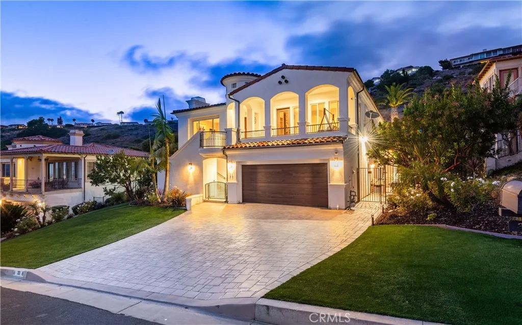 33 Nuvola Court, Rancho Palos Verdes, CA 90275