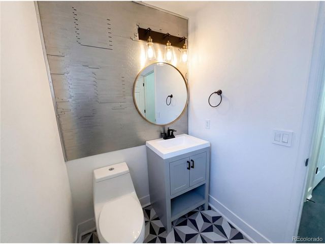 11821 Zenobia Loop, Westminster, CO 80031