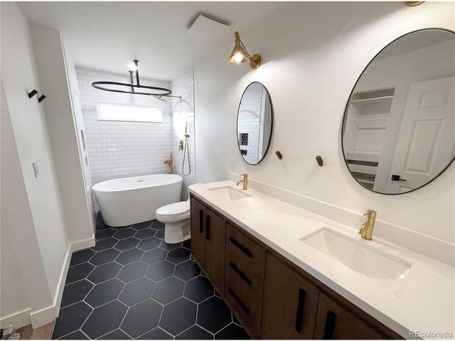 11821 Zenobia Loop, Westminster, CO 80031