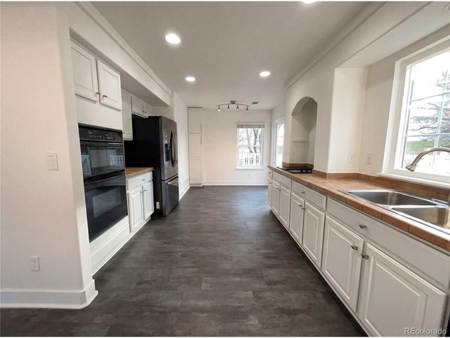 11821 Zenobia Loop, Westminster, CO 80031