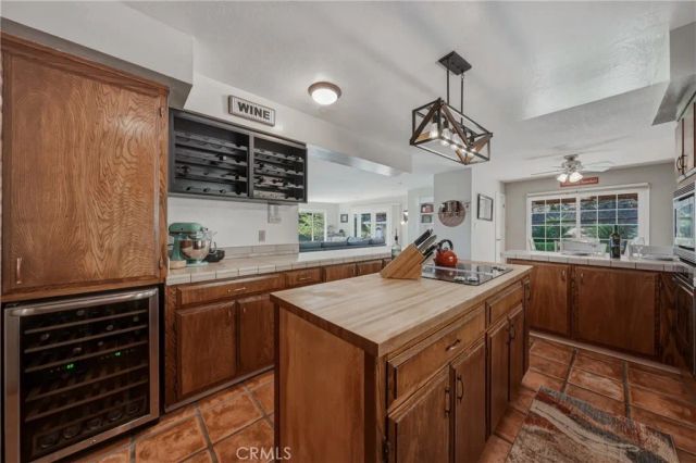 3295 S Lake Court, Kelseyville, CA 95451