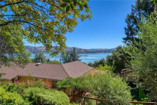 3295 S Lake Court, Kelseyville, CA 95451