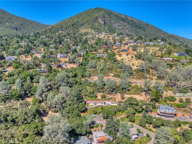 3295 S Lake Court, Kelseyville, CA 95451