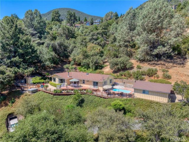 3295 S Lake Court, Kelseyville, CA 95451