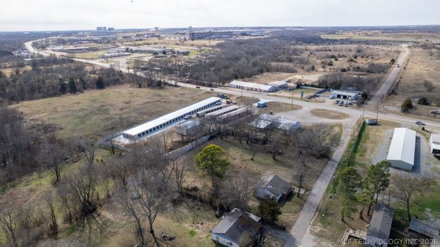 711 Blanchard, Durant, OK 74701