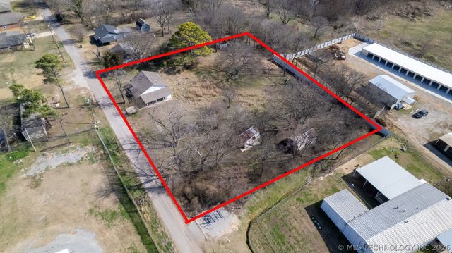 711 Blanchard, Durant, OK 74701