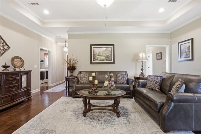 215 Ponderosa Dr, Dothan, AL 36350