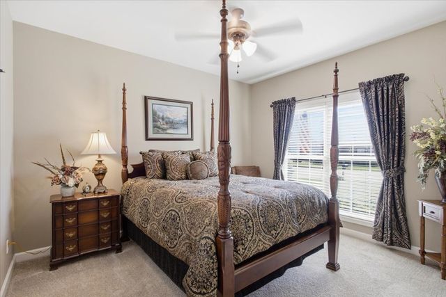 215 Ponderosa Dr, Dothan, AL 36350
