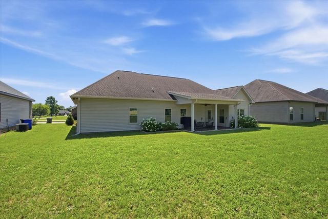 215 Ponderosa Dr, Dothan, AL 36350