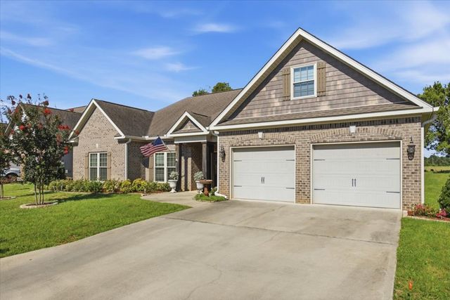 215 Ponderosa Dr, Dothan, AL 36350