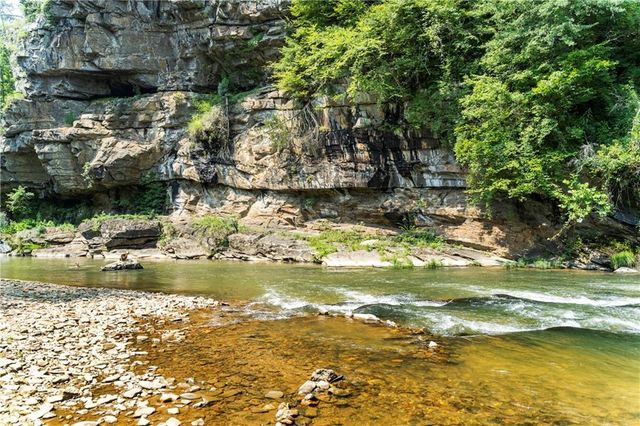 1275 Marie Drive, Talking Rock, GA 30175