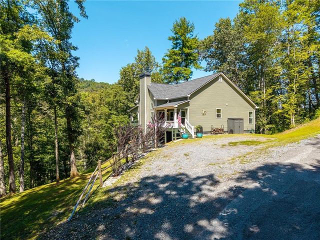 1275 Marie Drive, Talking Rock, GA 30175