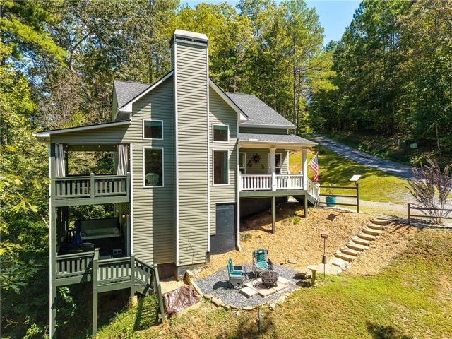 1275 Marie Drive, Talking Rock, GA 30175
