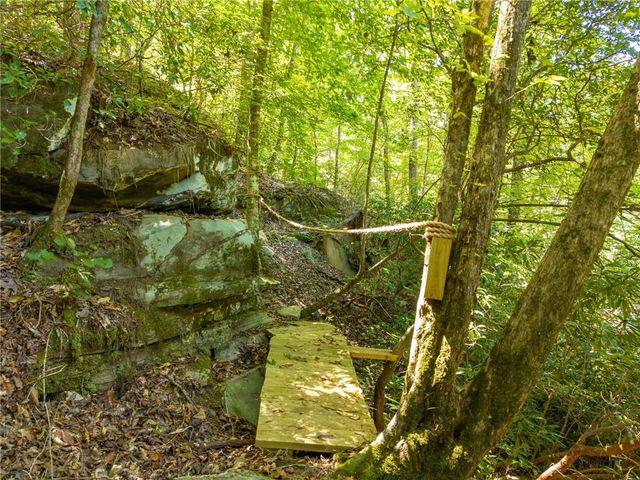 1275 Marie Drive, Talking Rock, GA 30175