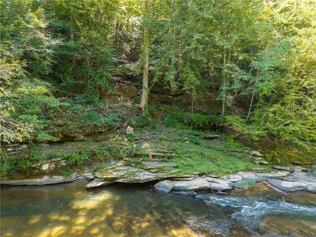 1275 Marie Drive, Talking Rock, GA 30175