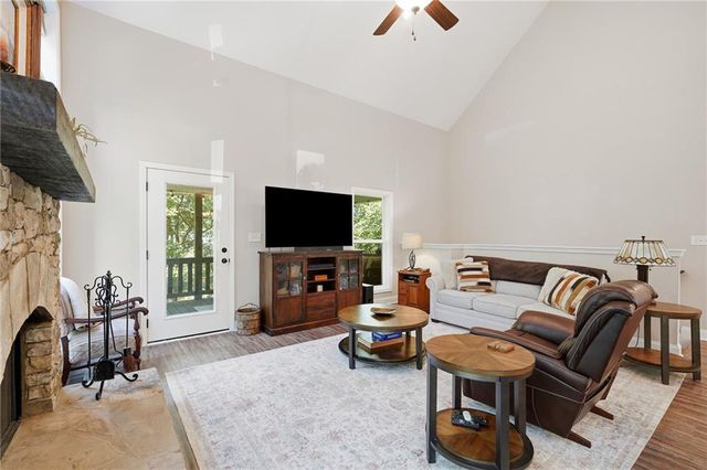1275 Marie Drive, Talking Rock, GA 30175