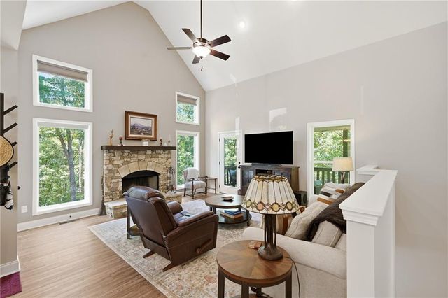 1275 Marie Drive, Talking Rock, GA 30175
