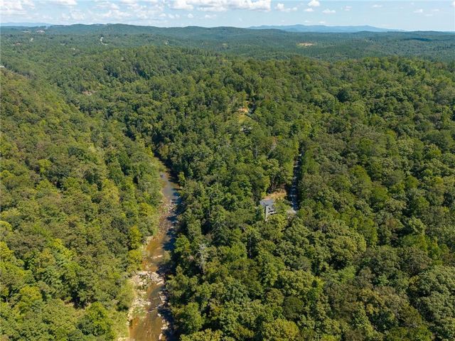 1275 Marie Drive, Talking Rock, GA 30175