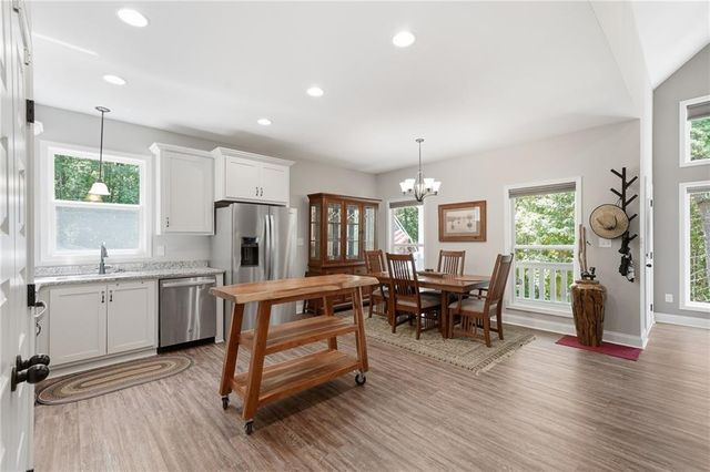 1275 Marie Drive, Talking Rock, GA 30175