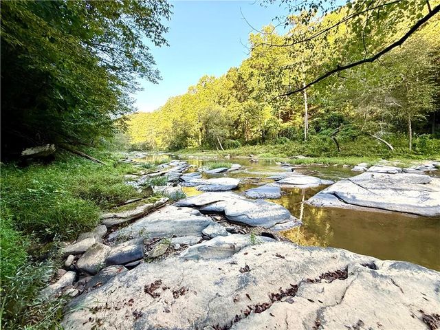 1275 Marie Drive, Talking Rock, GA 30175