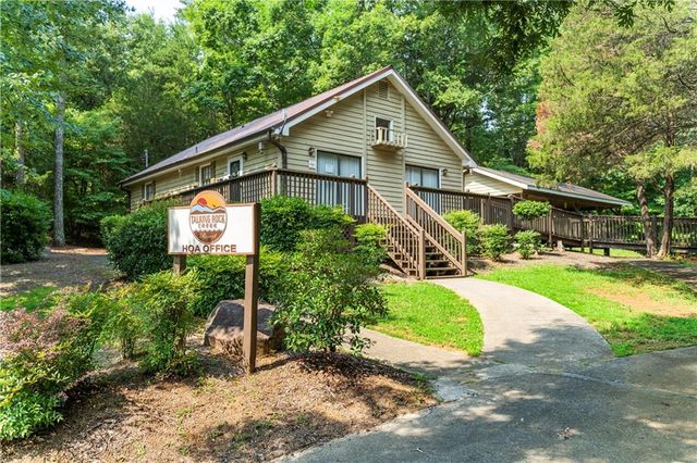 1275 Marie Drive, Talking Rock, GA 30175