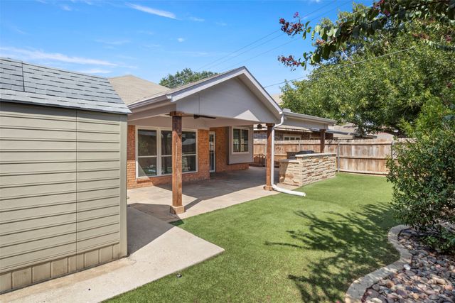 8724 Mystic Trail, Fort Worth, TX 76118