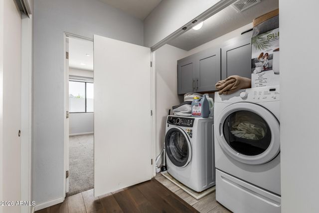 2740 E ROMA Avenue, Phoenix, AZ 85016