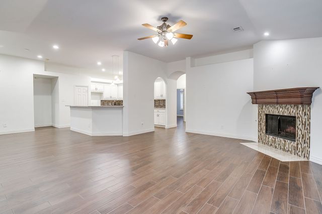 1409 Montevideo Court, Denton, TX 76210