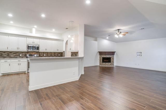 1409 Montevideo Court, Denton, TX 76210