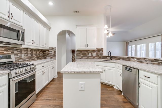 1409 Montevideo Court, Denton, TX 76210