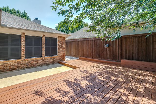 1409 Montevideo Court, Denton, TX 76210